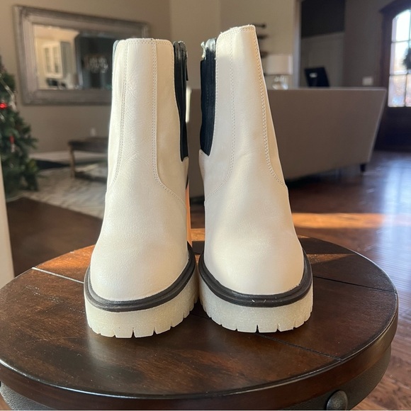 NIB $188 Free People James Chelsea White Boots 38.5 fits USA 8 or 8.5 Chunky NEW - Picture 9 of 17